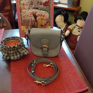 Coach Kleo Shoulder Bag 17 C5687